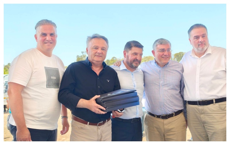 Τρία νέα απορριμματοφόρα βιοαποβλήτων ενισχύουν την υπηρεσία καθαριότητας του Δήμου Ωρωπού